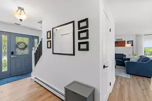 92 Everett St, Somerset, MA 02726 - Photo 8