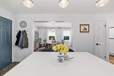 92 Everett St, Somerset, MA 02726 - Photo 12