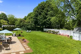 92 Everett St, Somerset, MA 02726 - Photo 32