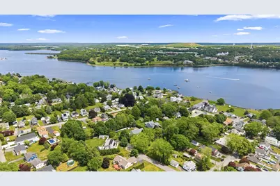 92 Everett St, Somerset, MA 02726 - Photo 38