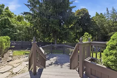 925 West St., Ludlow, MA 01056 - Photo 24