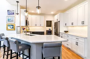 15 Beacon St, Wareham, MA 02558 - Photo 8