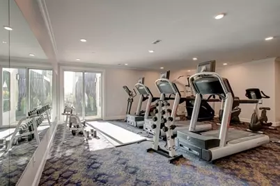 519 Broadway #503, Somerville, MA 02145 - Photo 2
