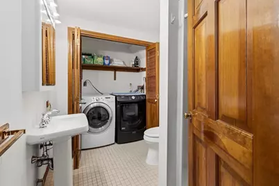 1535 Meridian St, Fall River, MA 02720 - Photo 26