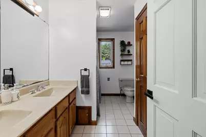 1535 Meridian St, Fall River, MA 02720 - Photo 16