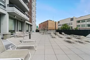 566 Commonwealth Ave, Boston, MA 02215 - Photo 10