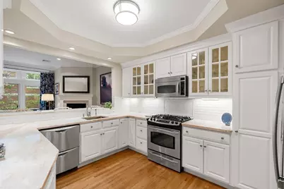 24 Porter Street #24, Portsmouth, NH 03801 - Photo 6