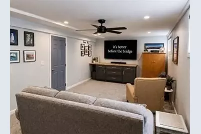 15 Beacon St, Wareham, MA 02558 - Photo 28