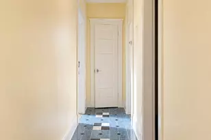 149 Essex St, Holyoke, MA 01040 - Photo 4