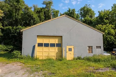 456 Franklin St, Worcester, MA 01604 - Photo 2