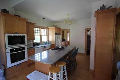 50 Bellevue Ave, Springfield, MA 01108 - Photo 2