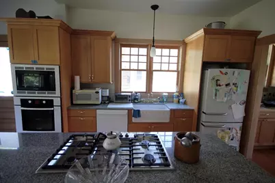 50 Bellevue Ave, Springfield, MA 01108 - Photo 4