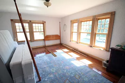 50 Bellevue Ave, Springfield, MA 01108 - Photo 12
