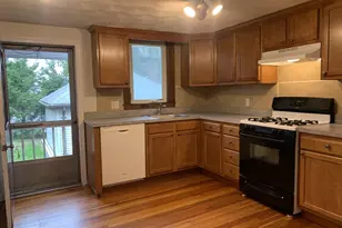 62 Cutter St, Waltham, MA 02453 - Photo 4