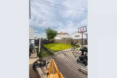 817 Broadway, Revere, MA 02151 - Photo 8