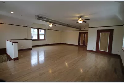 1043 Sumner Ave, Springfield, MA 01118 - Photo 10
