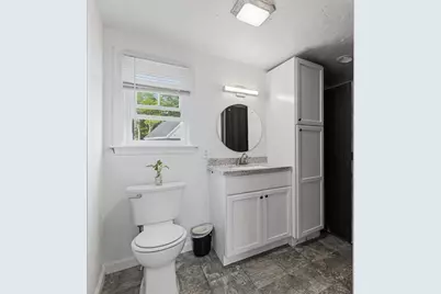 21 Golf St, Fairhaven, MA 02719 - Photo 8