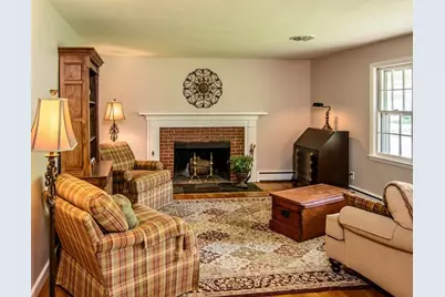 253 W Main St, Westborough, MA 01581 - Photo 8