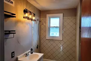755 Franklin St, Worcester, MA 01604 - Photo 10