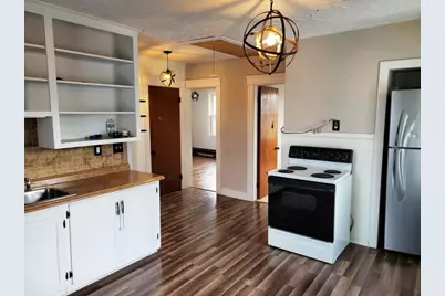 755 Franklin St #2, Worcester, MA 01604 - Photo 2