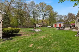 111 Locke Rd, Chelmsford, MA 01824 - Photo 22
