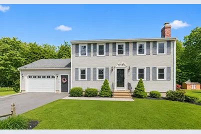 10 Douglas Ave, Methuen, MA 01844 - Photo 1