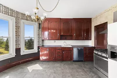 878 Highland Ave, Fall River, MA 02720 - Photo 22