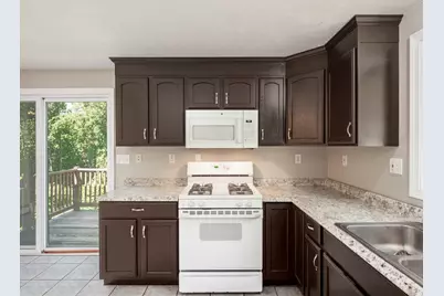 90A Loxwood St, Worcester, MA 01604 - Photo 6