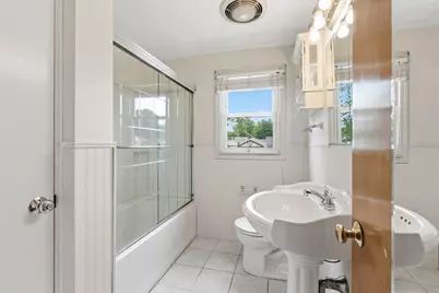67 Wildermere St, Chicopee, MA 01020 - Photo 16