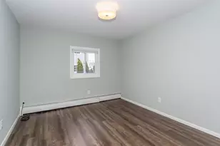 46 Bolton St, Waltham, MA 02453 - Photo 8