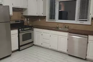 13 Knowlton St, Somerville, MA 02145 - Photo 12