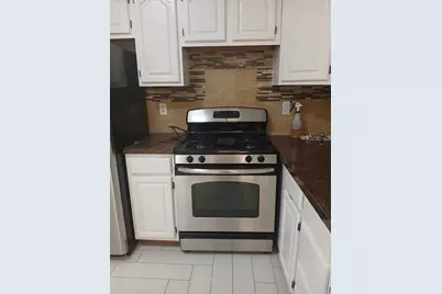 13 Knowlton St, Somerville, MA 02145 - Photo 6