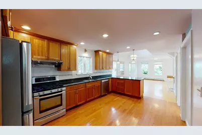 21 Albemarle Ave., Lexington, MA 02420 - Photo 4