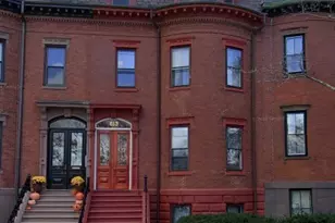 813 E Broadway, Boston, MA 02127 - Photo 1
