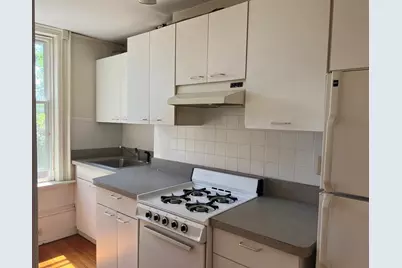 813 E. Broadway #1, Boston, MA 02127 - Photo 8