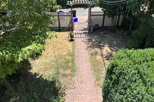 813 E Broadway, Boston, MA 02127 - Photo 10