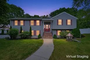 5 Otter Pond Rd, Lynnfield, MA 01940 - Photo 2
