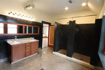1043 Sumner Ave, Springfield, MA 01118 - Photo 6