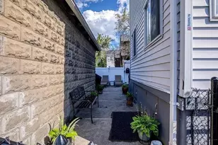 338 Riverside Ave, Medford, MA 02155 - Photo 12