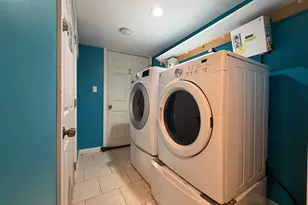 338 Riverside Ave, Medford, MA 02155 - Photo 10