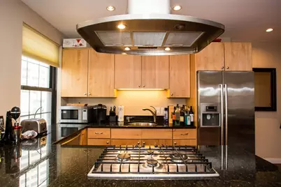 99-105 Broad St #8D, Boston, MA 02110 - Photo 8