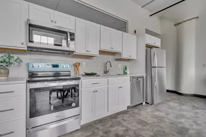 151 Chestnut #408, Springfield, MA 01103 - Photo 6