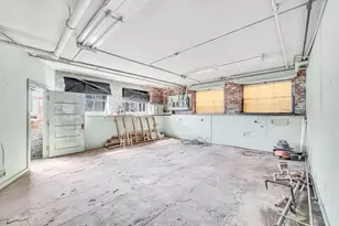 40 Pecks Rd, Pittsfield, MA 01201 - Photo 36