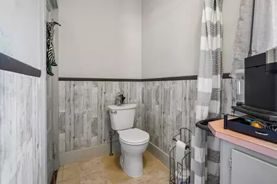 174 Beach St, Quincy, MA 02170 - Photo 16