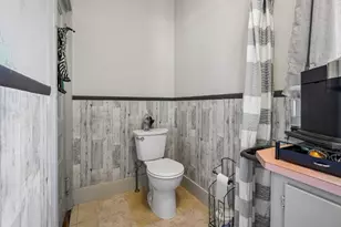 174 Beach St, Quincy, MA 02170 - Photo 16