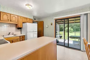 97 Fitch Rd, Lancaster, MA 01523 - Photo 10