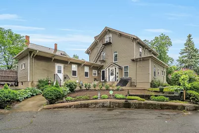 50 Vernon St, Pawtucket, RI 02860 - Photo 2