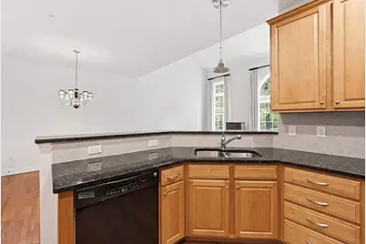 36 Pondside Dr #36, Bolton, MA 01740 - Photo 8