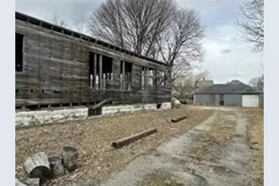 48 Brown St, Pittsfield, MA 01201 - Photo 2
