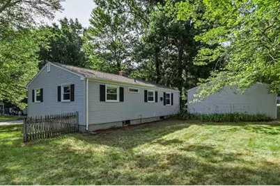 64 Tioga St, Springfield, MA 01128 - Photo 24